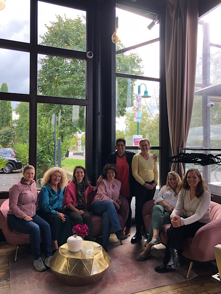 Gruppenfoto der Frauen, die beim Netzwerktreffen dabei waren.